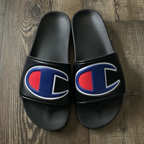 champion men's pool slides